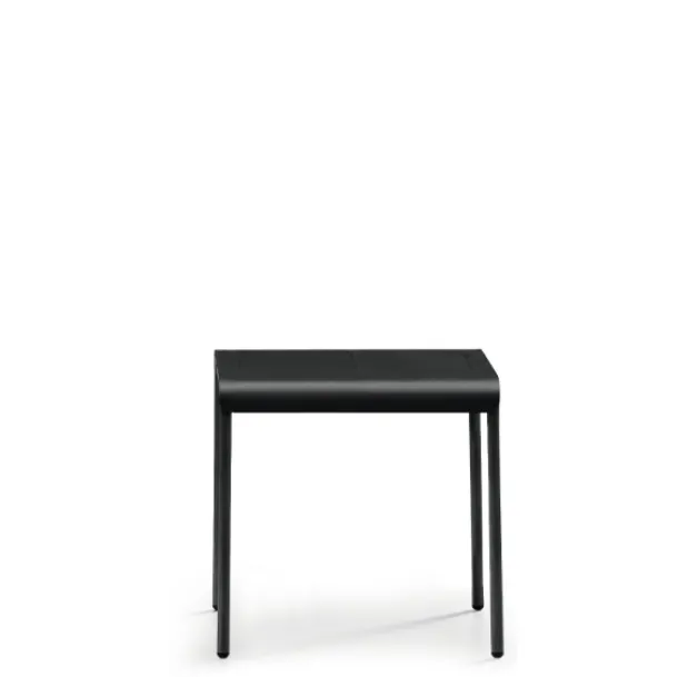Tavolino in metallo stile industrial Ola CT 45 di Midj