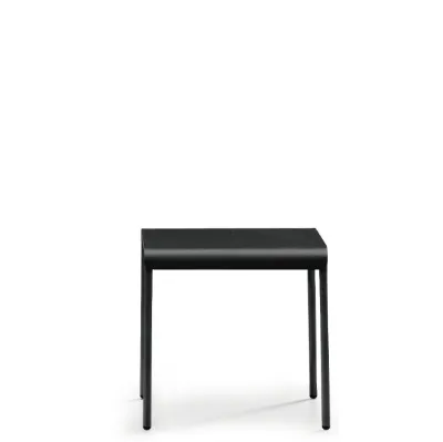 Tavolino in metallo stile industrial Ola CT 45 di Midj