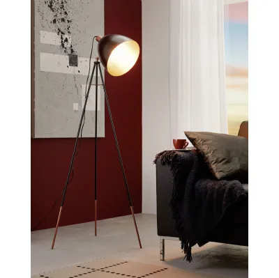 Lampada da terra in metallo colore nero e rame Chester di Eglo