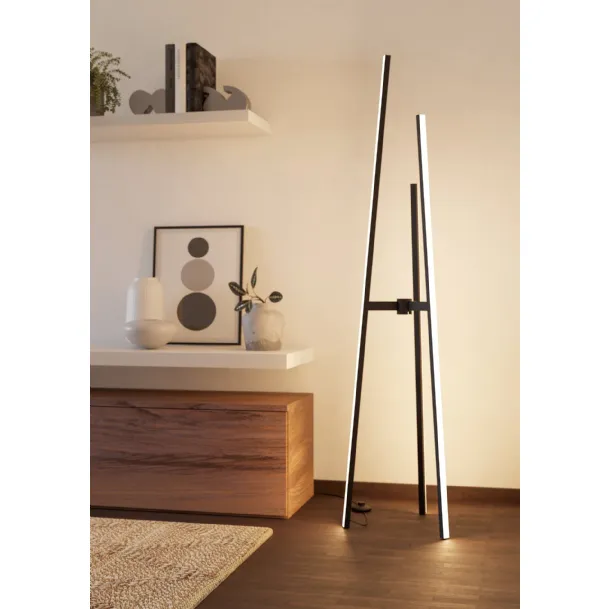 Lampada da terra Mongolana Piantana di Eglo