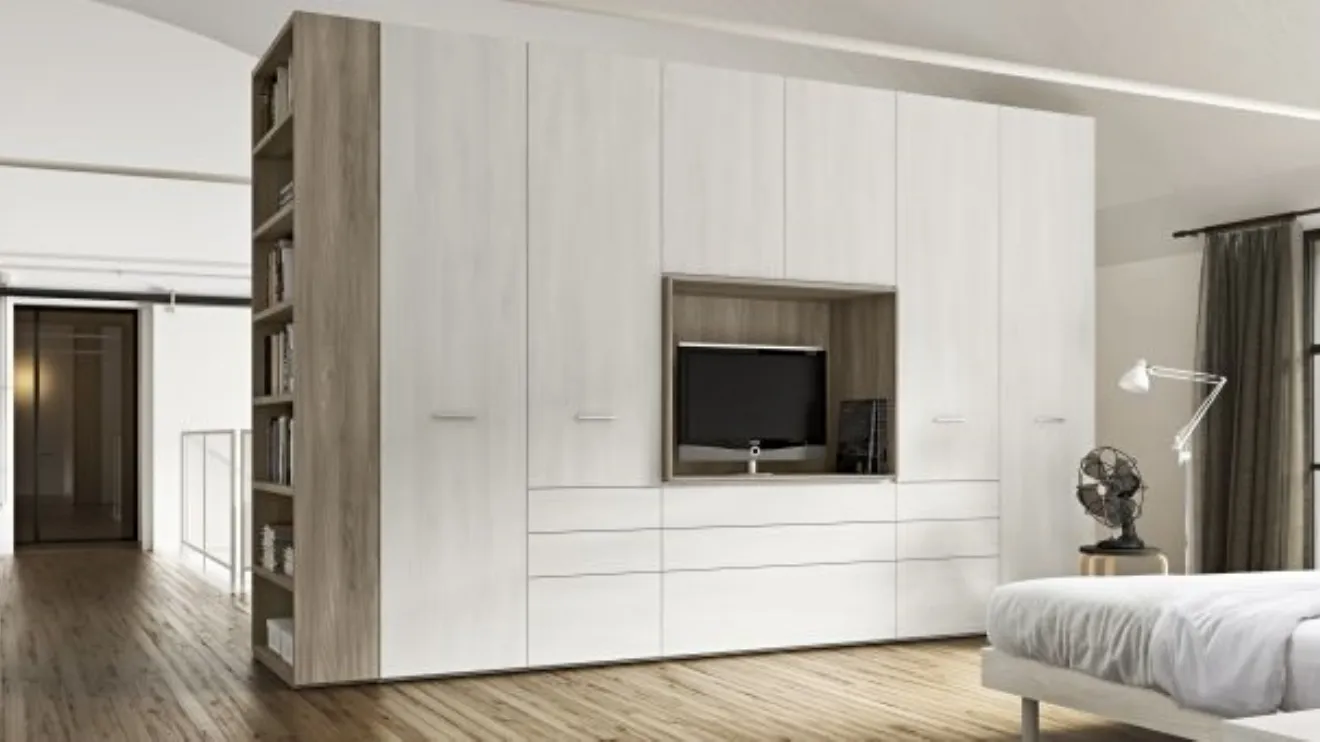 Armadio RD108 Easy con ante battenti in legno di Marka Total Living