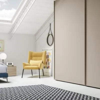 Armadio RD505 Line in legno con maniglia in lamina di Marka Total Living