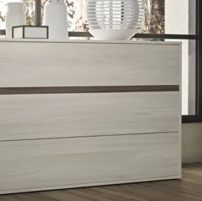 Comodino Gruppo Vox in legno con piano orrizzontale personalizzabile di Marka Total Living