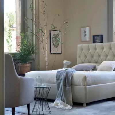 Letto in pelle con testtiera trapuntata lavorazione capitonné Josephine di Ergogreen