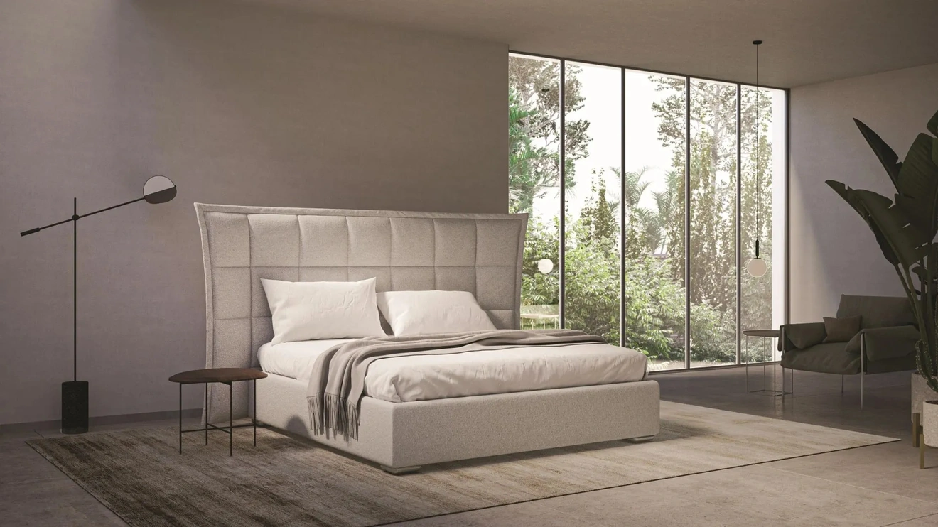 Letto imbottito con testiera trapuntata Maya High di Ergogreen