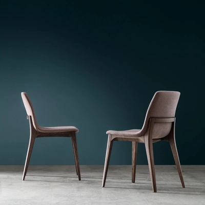 Sedia Opera in tessuto e frassino di Maronese