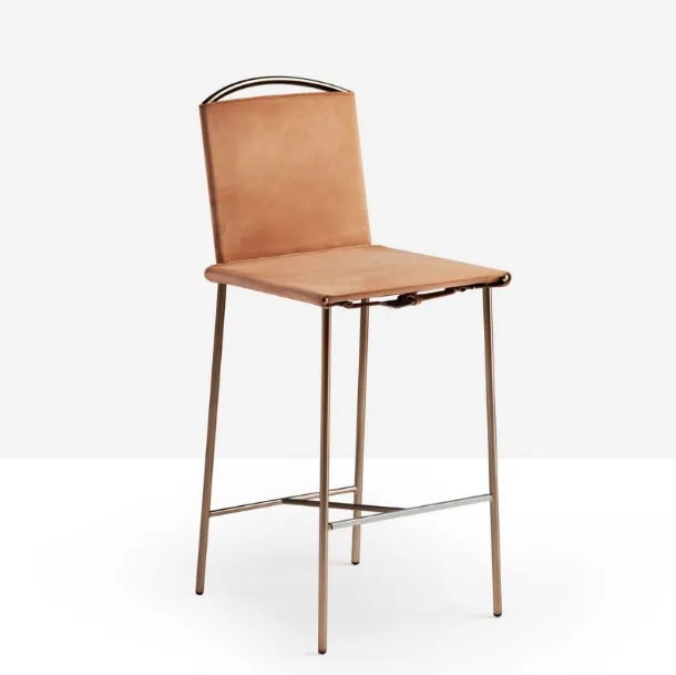 Sgabello Rem in cuoio di Midj