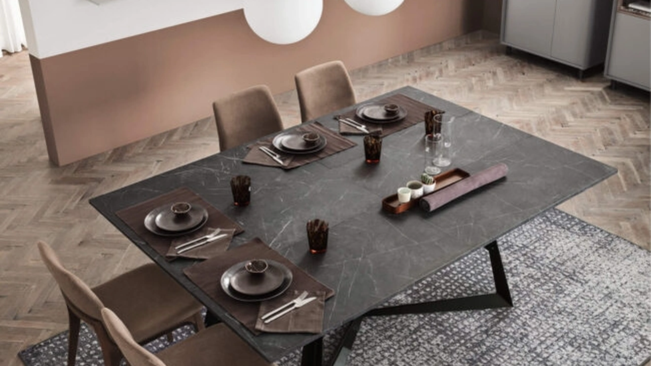 Tavolo con allunghe Poker di Maronese