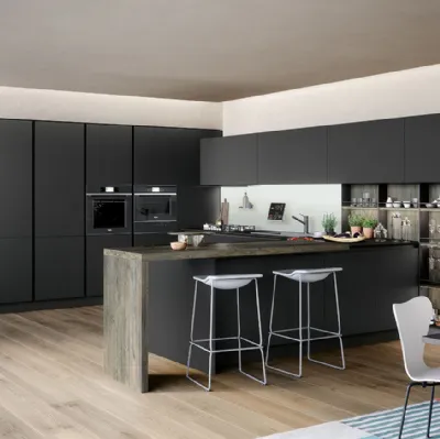 Cucina Moderna angolare Trend Grip in laminato fenix nero ingo con bancone penisola in finitura abete antico di Forma la cucina